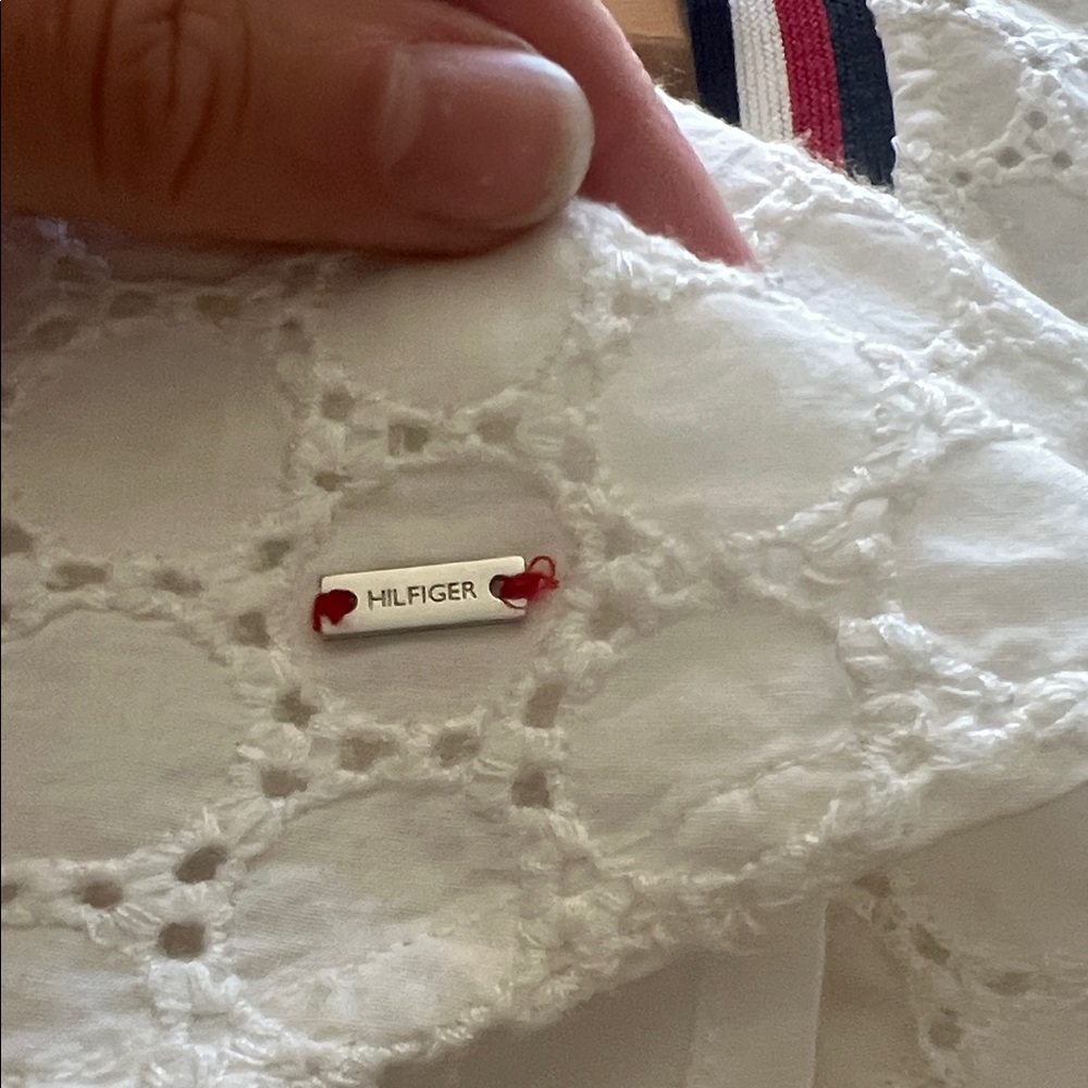 Tommy Hilfiger White Lace Mini Dress with Red & Navy Trim - Picture 4 of 4